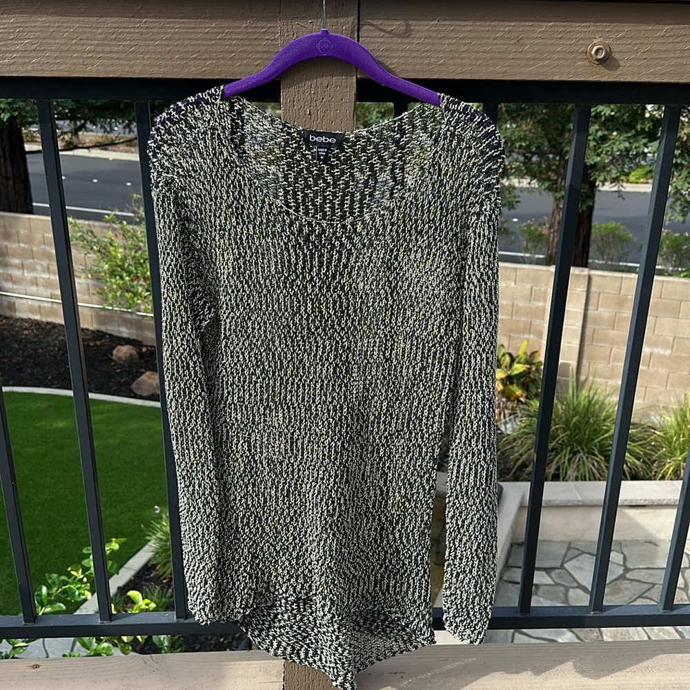 🖤 Adorable Bebe Light Sweater